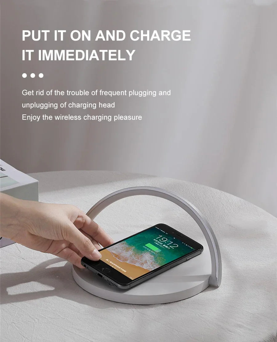 Wireless Charger Fast Charging Pad and LED Lamp-SA2405-185
